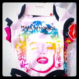 BRAND NEW Marilyn Monroe 2pc Onesie Set